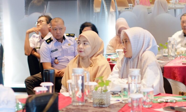 Bapenda Makassar Hadiri Rapat Penguatan Stabilitas Harga Pangan Menjelang Natal dan Tahun Baru 2025