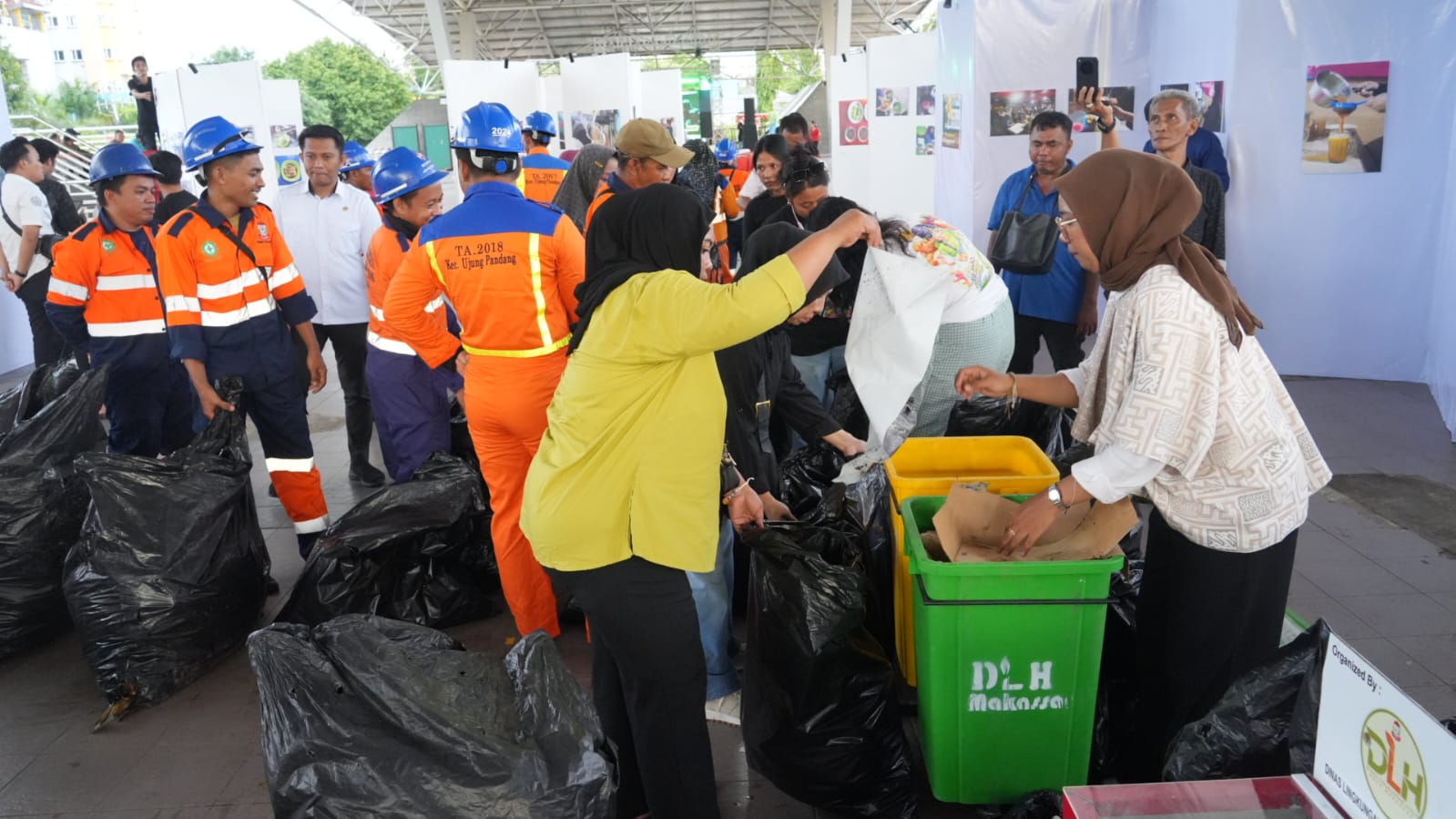 Aksi Bersih di Ujung Pandang Kumpulkan 217,23 Kg Sampah pada Jelajah Sampah Hari Kelima