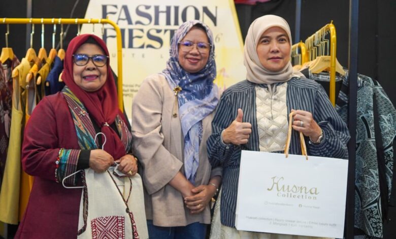UMKM Naik Kelas! Aliyah Mustika Ilham Ramaikan Tjap Legende 2025 dan Fashion Fiesta