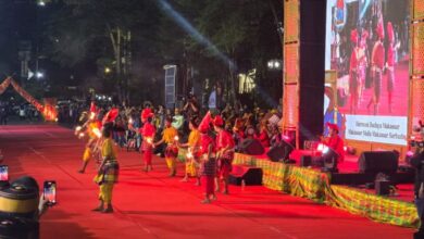 Festival Budaya “Singara’ Bulang” Meriahkan HUT ke-418 Kota Makassar