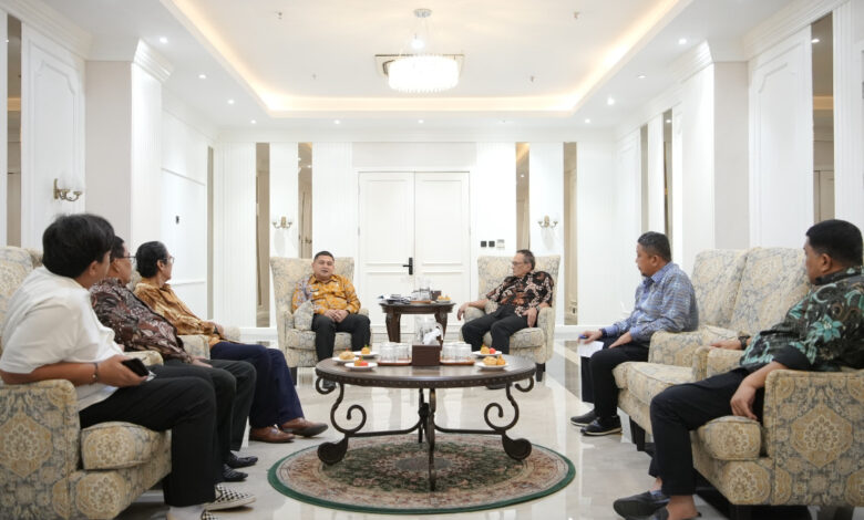 Bertemu YOSS, Appi Beberkan Kondisi Terbaru Lapangan Karebosi Siap Direvitalisasi