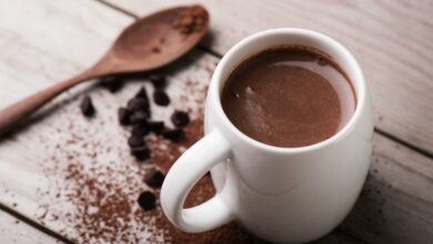 Minum Cokelat Kaya Flavonol Bisa Redam Dampak Negatif Duduk Lama