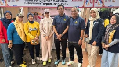DPMPTSP Kota Makassar Ikuti Jalan Sehat Peringatan Hut Makassar Ke-418