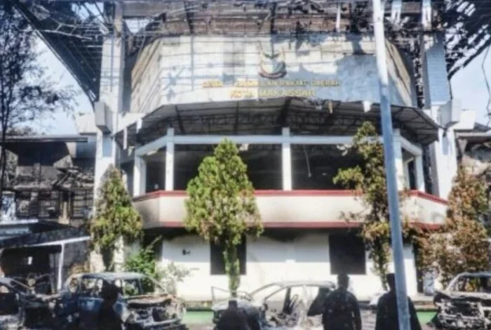 ​Pemulihan Gedung DPRD Makassar Resmi Dimulai, Kementerian PU Ambil Alih Pembangunan Utama