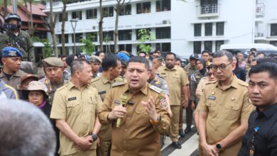 Turun dari Ruangan Kerja, Appi Buka Dialog dengan Pedagang Pasar Pabaeng-baeng Cari Solusi