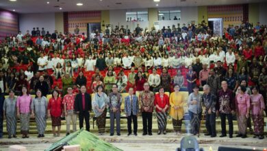 Kasih Natal Satukan Sivitas Akademika Unhas dalam Semangat Keluarga dan Keberagaman