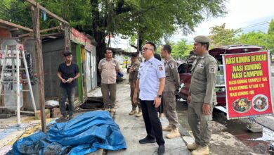 Demi Ruang Publik, Pemkot Tertibkan Lapak PKL di Sultan Alauddin