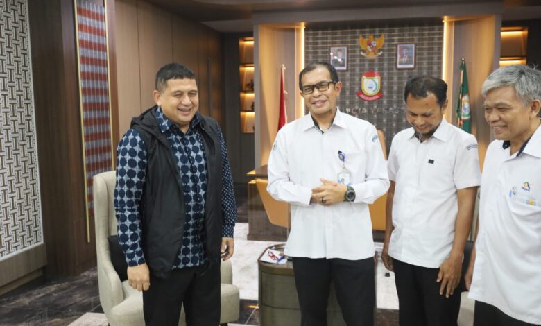 Wali Kota Munafri Ajak KKP Berdayakan Produk Perikanan Nelayan di Makassar