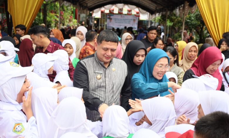 Wali Kota Makassar Dorong UKS Sekolah Jadi Pusat Edukasi Kesehatan, Bukan Sekadar Ruang P3K