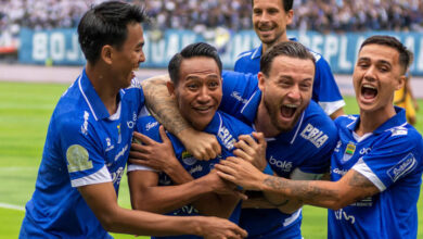 Persib Makin Tertekan di Puncak Klasifikasi Super League Usai Menang atas Malut United