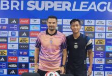 Jelang Duel di GBLA, Carlos Pena Waspadai Perubahan Persib