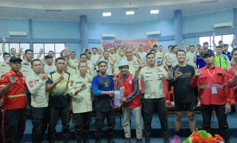 Unhas Perkuat Budaya Keselamatan Lewat Pelatihan Intensif bagi Satpam pada Bulan K3