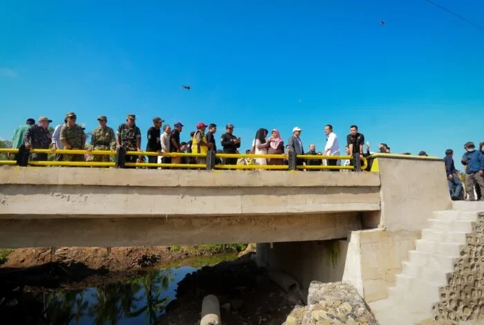 Gubernur Sulsel Resmikan Jembatan Sungai Balampangi, Perkuat Konektivitas Sinjai–Bulukumba