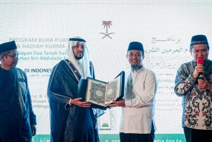 Putra Mahkota Arab Saudi Hadiri Buka Puasa di Makassar, Gubernur Sulsel Beri Apresiasi