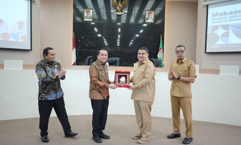 Dirjen Kemendagri, Kupas Regulasi Penggunaan Anggaran BTT di Hadapan SKPD Pemkot Makassar