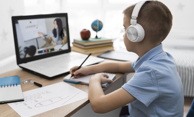 Cuaca Ekstrem, Disdik Makassar Terbitkan SE Sekolah PAUD hingga SMP Belajar Daring