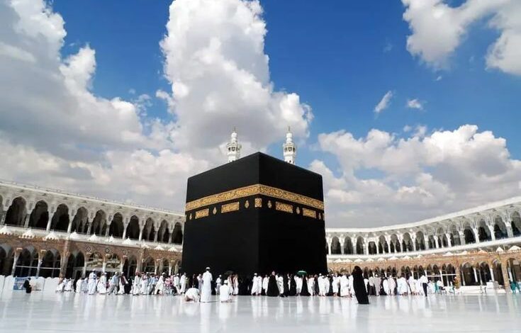 Benarkah Pesawat Dilarang Melintas di Atas Ka’bah karena Medan Magnet? Ini Faktanya