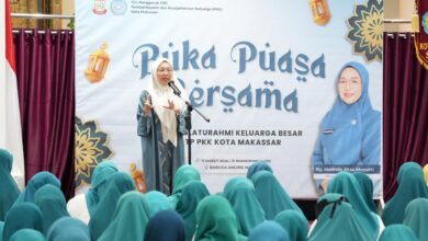 348f25b7 7f53 4114 B130 671e5d10b904