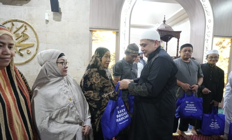 Munafri Dorong Pengurus Masjid Perkuat Fungsi Sosial dan Pembinaan Generasi