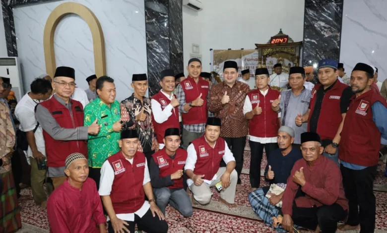Salat Tarawih Bersama Warga, Munafri Arifuddin Bahas Banjir dan Pembangunan di Manggala