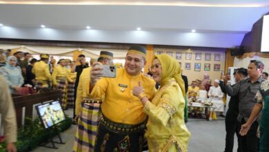 Munafri Perkuat Sinergi Daerah, Hadiri Puncak HUT ke-66 Barru dan Borong Produk UMKM Lokal