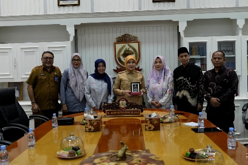 Aliyah Mustika Ilham Dukung Kolaborasi Hari Buku Nasional dan Pemberdayaan UMKM di Makassar