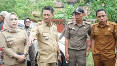 Camat Tallo Pimpin Penertiban PKL Bandel, Lapak Puluhan Tahun di Fasilitas Umum Dibongkar