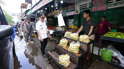 Penataan PK5 Pasar Kalimbu Mulai Diterapkan, Aktivitas Bongkar Muat Dialihkan ke Terminal Mallengkeri