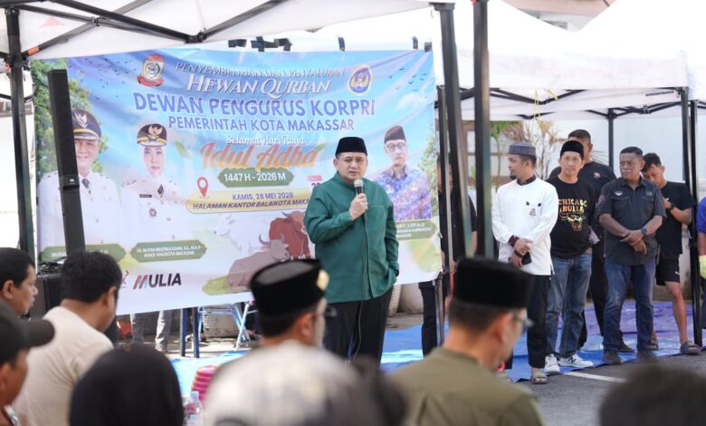 KORPRI Makassar Sembelih 9 Sapi Kurban, Appi Tekankan Kepedulian dan Kebersamaan