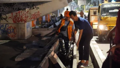 Viral Sampah di Bawah Tol Pettarani, Kecamatan Rappocini Gerak Cepat Bersihkan Drainase