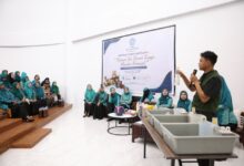 TP PKK Makassar Gandeng Artani, Kader Praktik Olah Sampah Organik dan Minyak Jelantah Jadi Produk Bernilai Ekonomi
