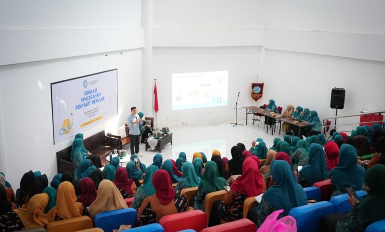 TP PKK Makassar Perkuat Edukasi Pencegahan Penyakit Menular bagi Kader PKK