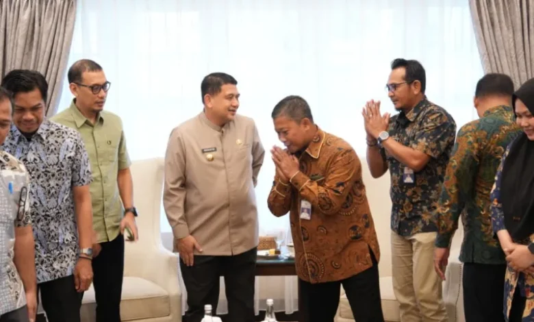 PIP Makassar Hibahkan Aset untuk Dukung Pengembangan Stadion Untia, Appi Apresiasi Sinergi Antarinstansi