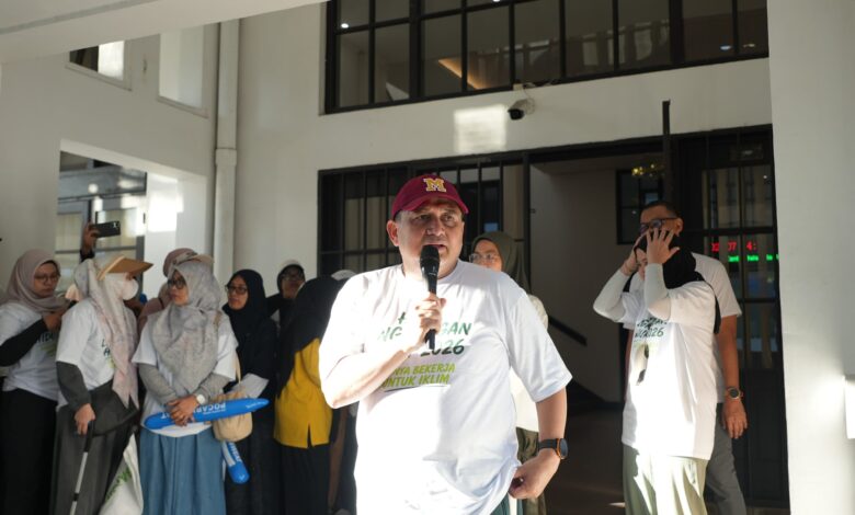 Pimpin Aksi Plogging HLH 2026, Munafri Ajak Warga Makassar Bangun Budaya Peduli Lingkungan dari Rumah