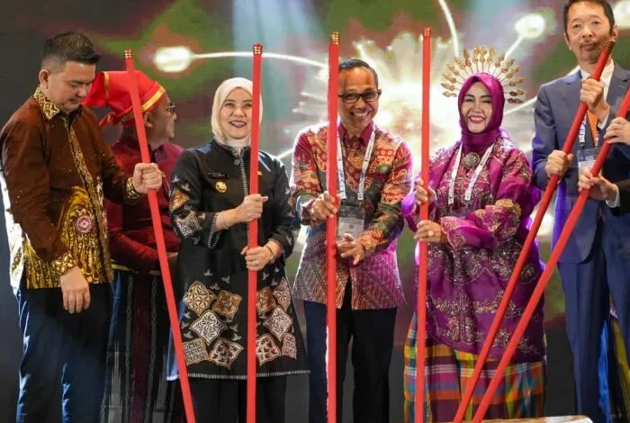 Buka SIMNAS IKARGI XIII, Aliyah Dorong Kolaborasi Global dan Inovasi Teknologi Radiologi Kedokteran Gigi