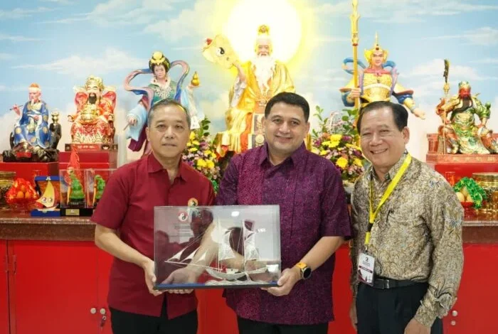 Munafri Resmikan Kelenteng Ji Li Gong, Perkuat Kerukunan dan Toleransi di Makassar