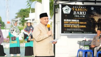Lepas 2.000 Peserta Kirab Muharram, Wali Kota Makassar Ajak Masyarakat Perkuat Persatuan dan Semangat Hijrah