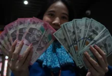 Rupiah Dibuka Menguat ke Rp17.879 per Dolar AS, Sentimen Global Masih Jadi Perhatian Pasar