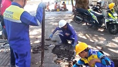 Usai Penertiban PKL, Dinas PU Makassar Benahi Trotoar dan Normalisasi Drainase di Bulogading