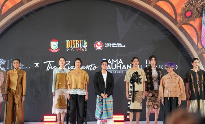 Wastra Nusantara Memukau Tamu Internasional di Fashion Show Pameran “The Taste and Craft of Makassar” IGS 2026