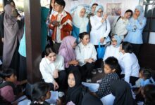 Melinda Aksa Kenalkan UMKM dan Sekolah Pesisir Paotere kepada Selvi Gibran