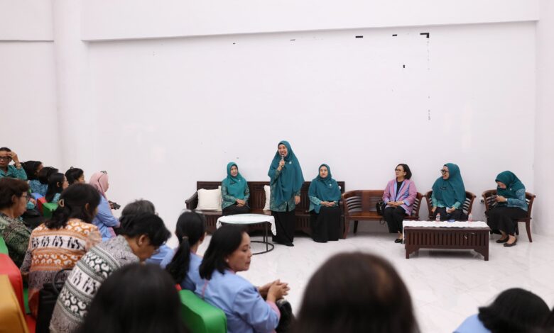 TP PKK Makassar Jadi Rujukan Daerah, Inovasi Pengelolaan Sampah hingga Administrasi Dipelajari Peserta Studi Tiru