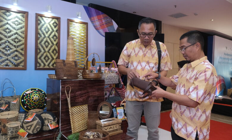 PT Vale Perkuat Kriya Lokal Luwu Timur, Anyaman Teduhu Tampil di Ajang Dekranas 2026