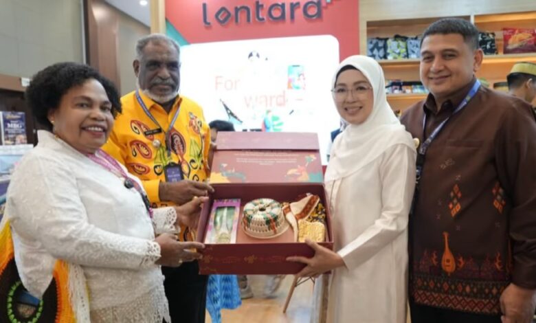 Dekranasda Makassar Promosikan Produk Unggulan UMKM di Indonesia City Expo APEKSI 2026