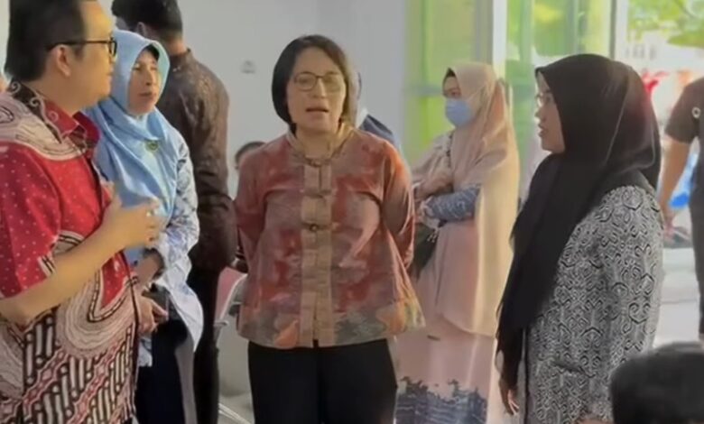 Dirjen Kesehatan Primer Kemenkes Tinjau Layanan Puskesmas Tamalate, Dinkes Makassar Perkuat Mutu Pelayanan Primer