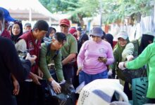 Jelajah Sampah Kecamatan Makassar, DLH Edukasi Warga Sambil Kumpulkan 81,68 Kilogram Sampah