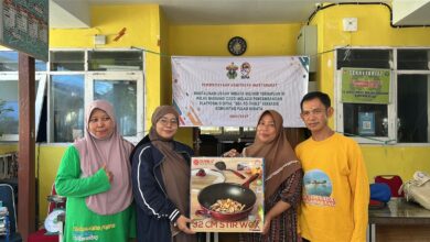Unhas Dorong UMKM Perempuan Pulau Barrang Caddi Go Digital Lewat Program Sea-to-Table