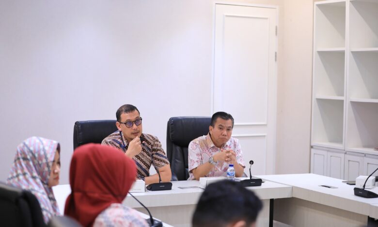 Pemkot Makassar Kaji Kerja Sama Pembangunan Ducting Sharing untuk Penataan Jaringan Utilitas