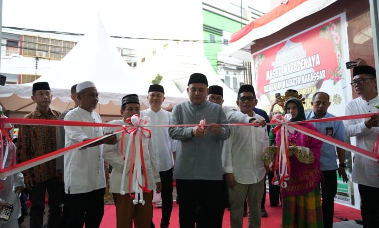 Resmikan Masjid Maradekaya, Munafri Arifuddin Dorong Masjid Jadi Pusat Pembinaan Generasi Qurani