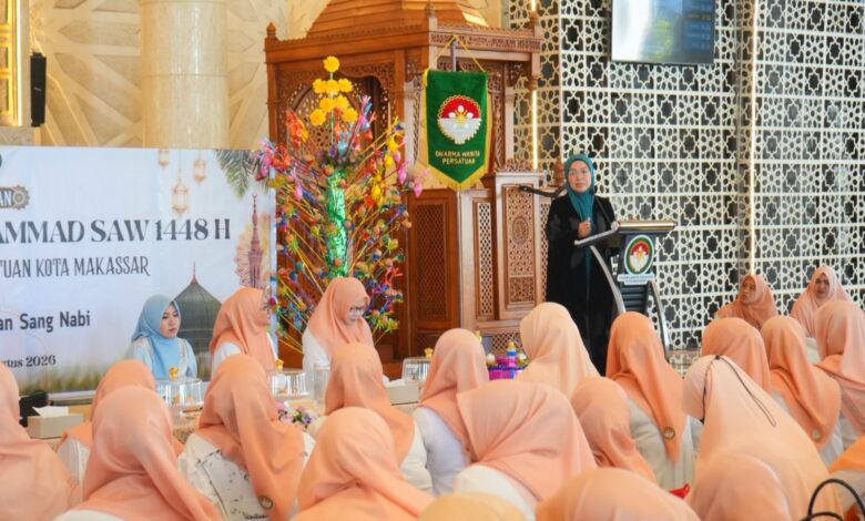 Buka Maulid DWP Makassar, Melinda Aksa Tekankan Peran Istri sebagai Penguat Keluarga